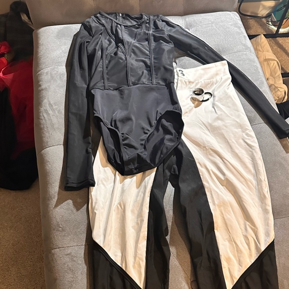 Dance costumes hip hop. Adult Xs. - Picture 1 of 3